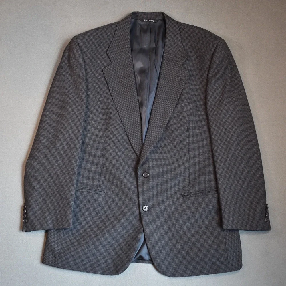 Vintage Burberry's 44 Blazer Sport Coat 100% Wool ACTWU Gray Houndstooth 90s